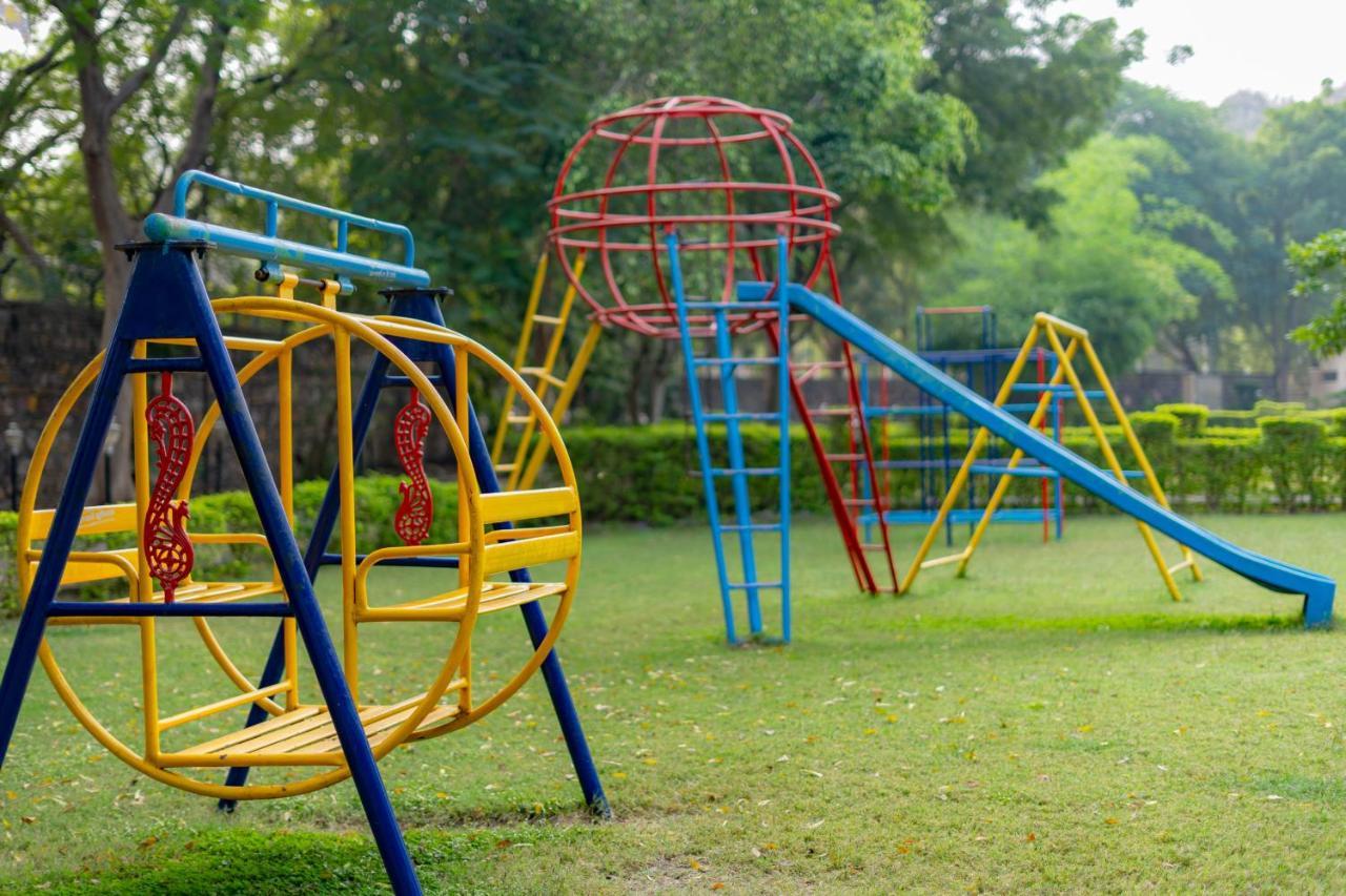 Narmada Hills Resort Godarpura Exterior foto